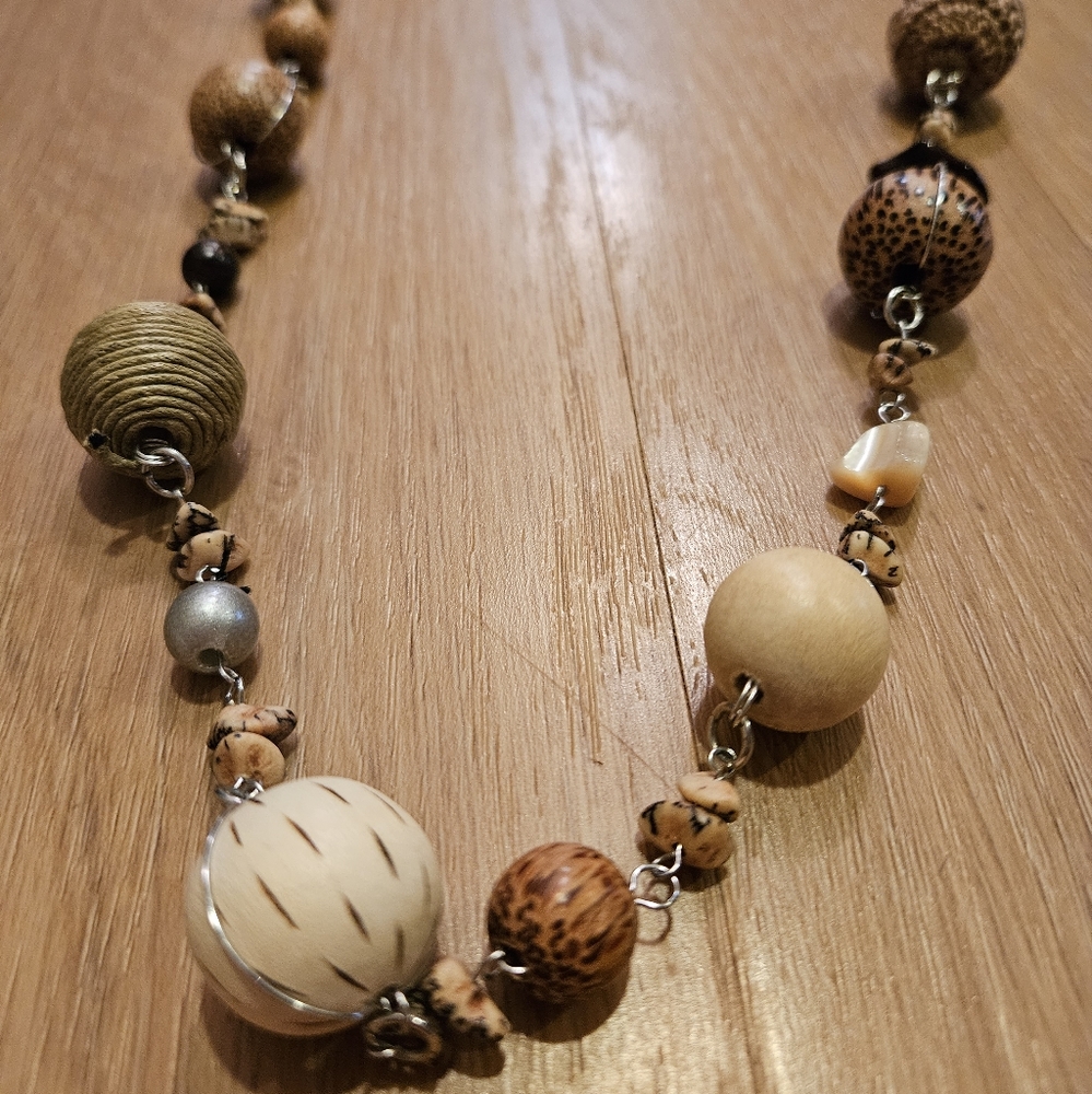 Like new beaded long necklace